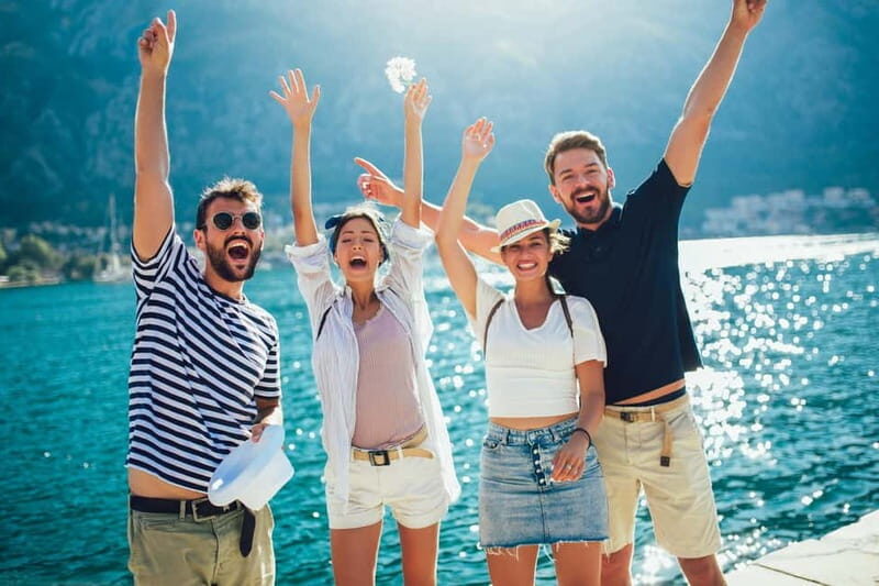 Amalfi: Boat Adventure Caves, Beaches, Snorkeling & Positano - Conca dei Marini and Praiano: swims, snorkeling, and land views