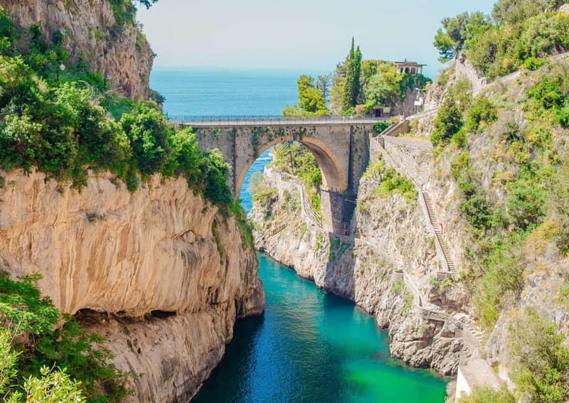 Amalfi Coast: Boat and Snorkeling Tour with Fruit & Drinks - The 4-hour plan: what the day feels like from start to finish