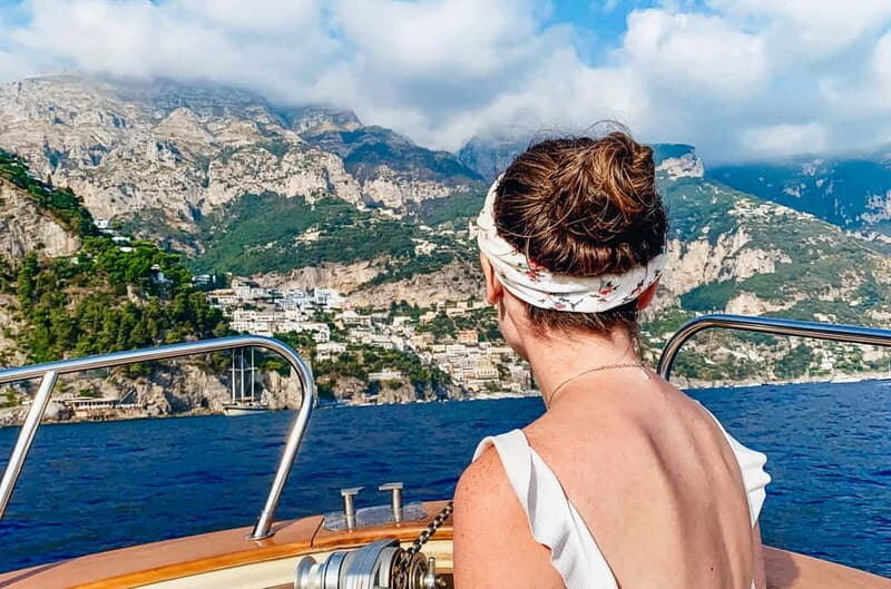 Amalfi Coast: Boat and Snorkeling Tour with Fruit & Drinks - Cruising west: arches, caves, watchtowers, and the Arc of Lovers