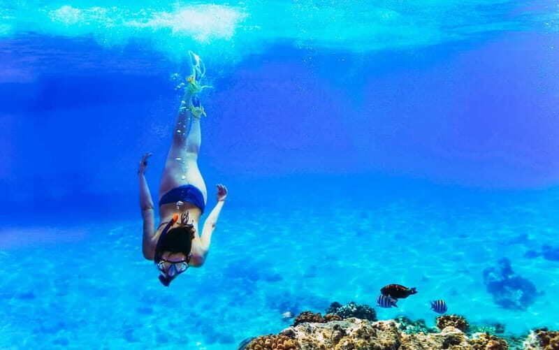 Amalfi Coast: Boat and Snorkeling Tour with Fruit & Drinks - Praiano’s Africana Grotto: that blue-water illusion