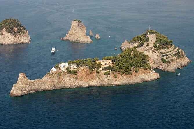 Amalfi Coast Boat Tour from Sorrento with Positano Visit - Key things to know before you go