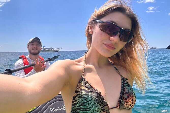 Amalfi Coast : Kayak-Snorkeling tour Pandora Cave & Hidden beach - Pandora Cave and sea caves: when light turns the coast cinematic