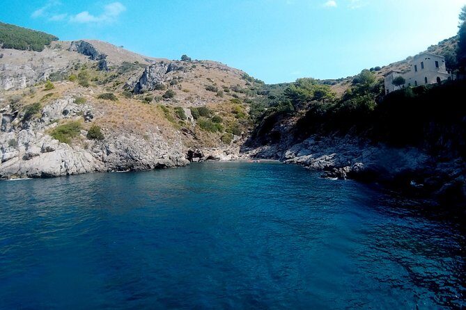 Amalfi Coast Kayak Tours from Marina del Cantone - Should you book this Amalfi Coast kayak tour?