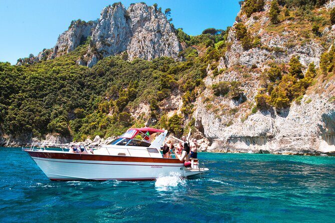 Amalfi & Positano Boat Experience with Free Time & Transfer - Drinks, Snacks, and the Onboard Limoncello Moment