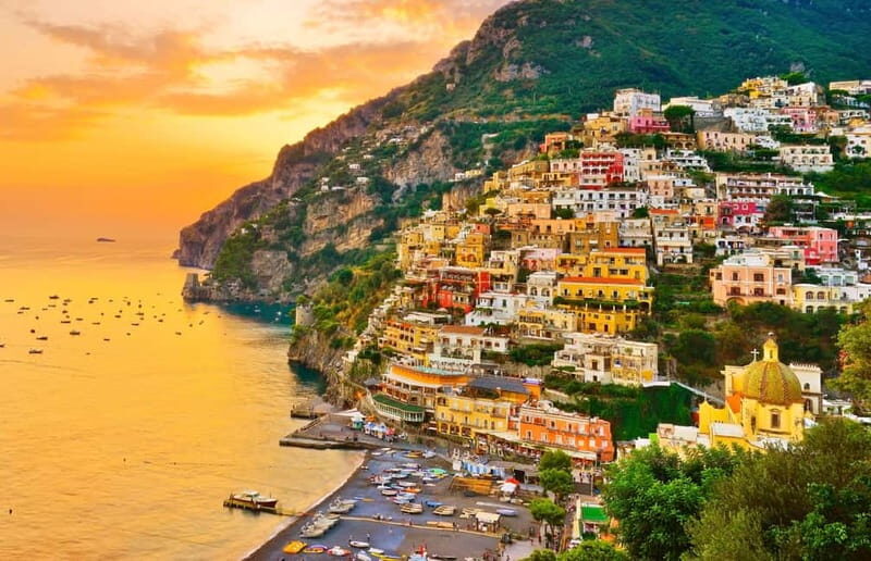 Amalfi: Sunset Boat Tour with Fruit and Drinks - Finding the meeting pier without losing your mind