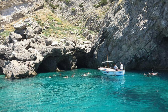 Amalfi to Capri Private Boat Tour - Lunch by the Waterline: What’s Included vs What You Pay