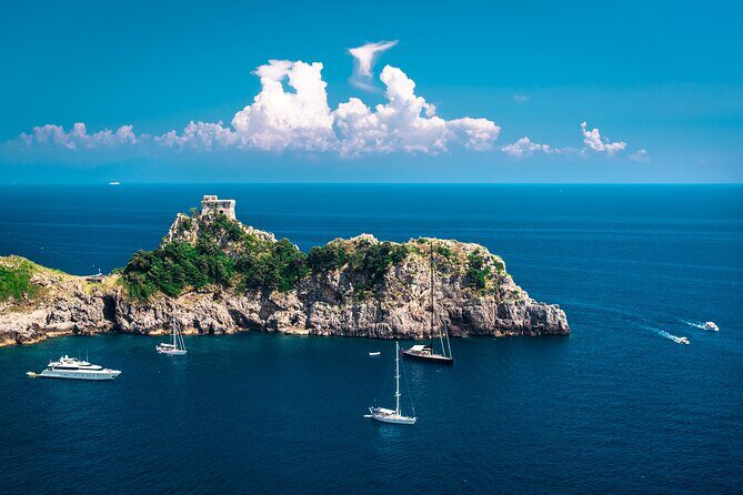 Boat tour of the Amalfi Coast with Aperitif - Cetara stop: water time and local flavor in one 40-minute block