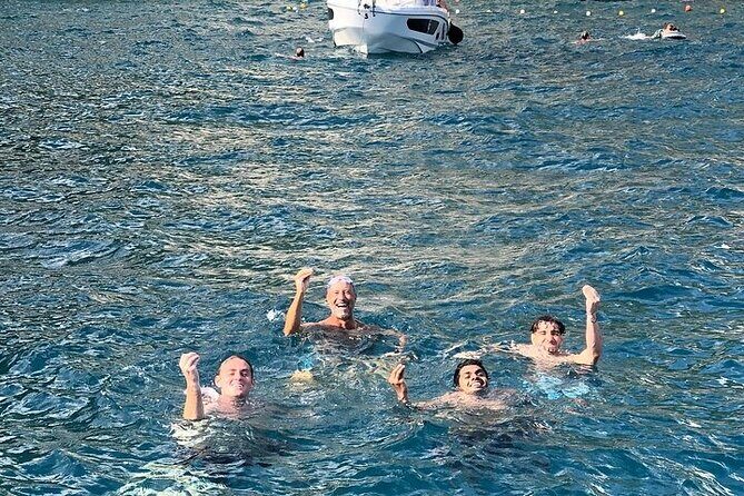 Boat tour of the Amalfi Coast with Aperitif - Castiglione and the Marmorata views: a scenic swim with a natural feature