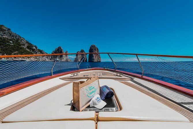 Capri Private Boat Day Tour from Sorrento, Positano or Naples - Grotta Verde: the short stop that often becomes the highlight