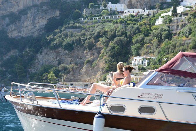 Capri Private Boat Tour from Sorrento, Positano or Amalfi - Blue Grotto: the optional stop and the part you should plan carefully