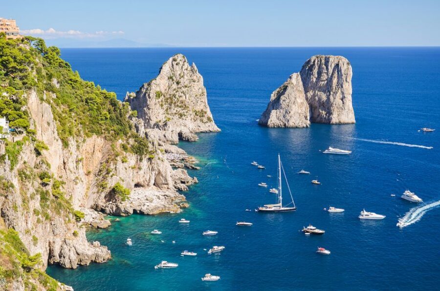 From Amalfi: Day Trip to Capri Private Boat Tour with Drinks - Sirenuse and Li Galli: the coast’s quieter flex