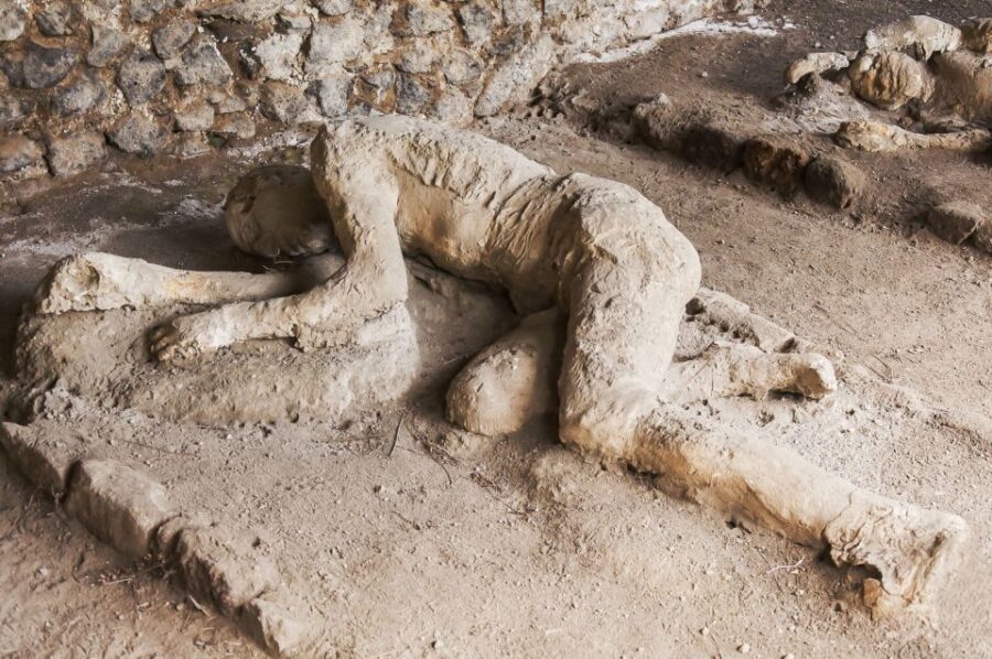From Naples: Pompeii & Amalfi Coast Full-Day Trip with Lunch - Step Into Pompeii: Skip-the-Line Tickets and a 2-Hour Guided Walk