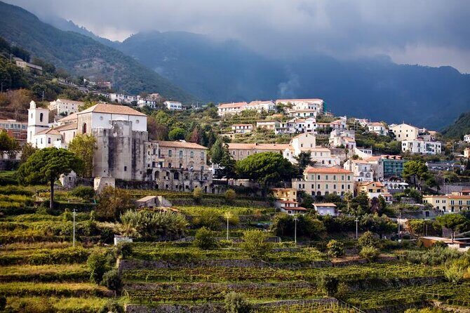 From Naples: Ravello & Amalfi Coast in Small Group - The real draw: seeing Amalfi from the road first
