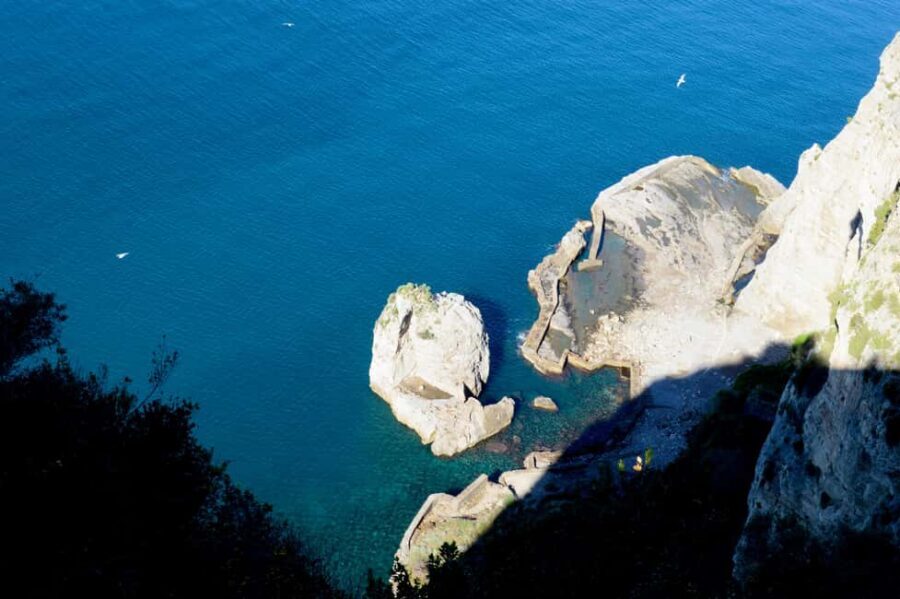 From Naples/Salerno: Group Tour to Positano, Amalfi, Ravello - Positano’s One-Hour Window: Where to Spend Your Steps