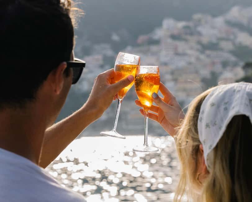 From Positano: Amalfi Coast Sunset Cruise - Group Tour - Getting to Positano Boats: the Spiaggia Grande meeting point trick