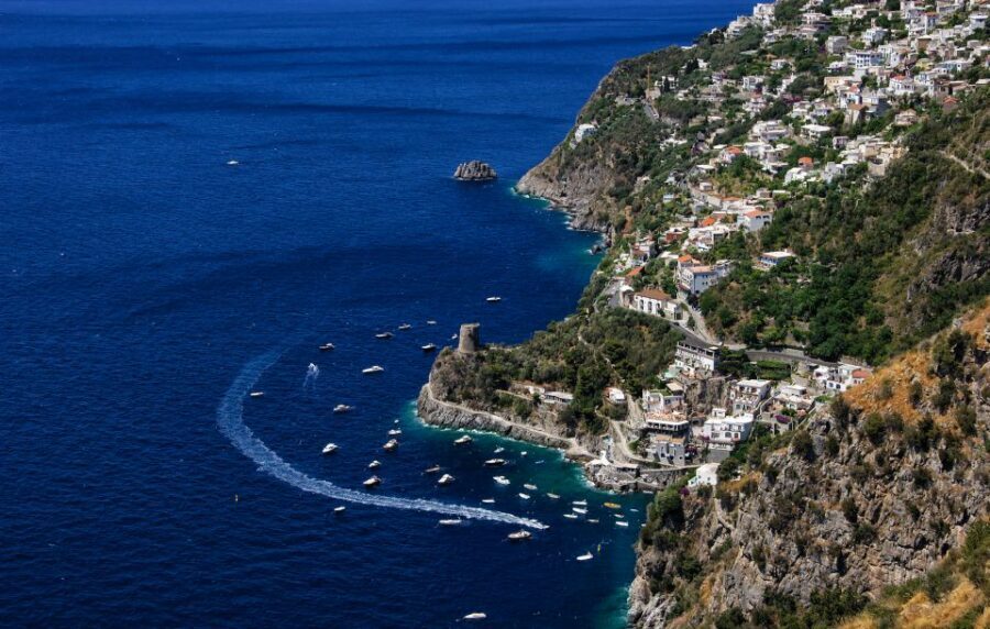 From Positano/Praiano: Amalfi Coast Speedboat Tour - Romar Antilla 585 boat time: what the small-boat setup means for you