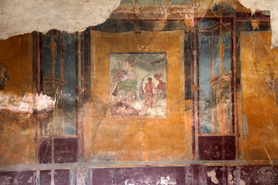 From Rome: Pompeii, Positano and Amalfi Coast Day Trip - Food, Water, and Cash: Simple Ways to Avoid Day-Trip Stress