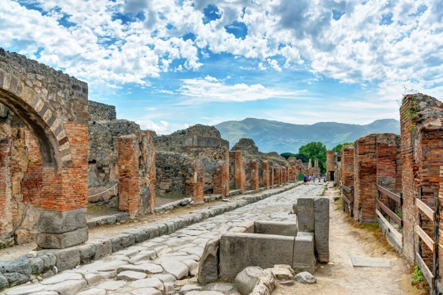 From Rome: Pompeii, Positano and Amalfi Full-Day Tour - Skip the Line at Pompeii and Get Oriented Fast