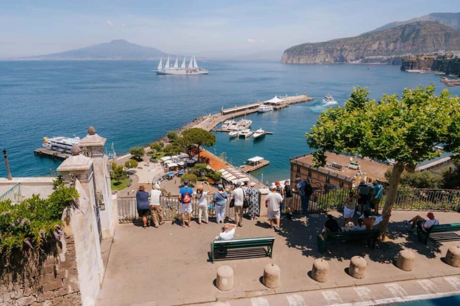 From Rome: Pompeii with Expert Guide & Amalfi Coast Day Trip - What you’ll actually notice in Pompeii (beyond the postcard ruins)