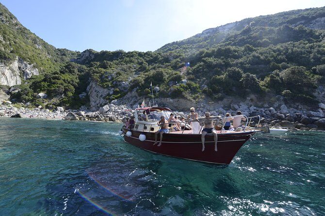 From Salerno: Small Group Amalfi Coast boat tour with stops in Positano & Amalfi - Swim and snorkel breaks: cooling off away from the crush