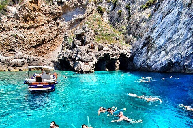 Full day Small Group Boat Tour of the Amalfi Coast from Naples - Amalfi on foot: 2 hours in the UNESCO town