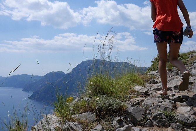 Hiking the Path of the Gods with Enzo: Amalfi Coast Adventure - What’s included (and what you’ll pay for separately)
