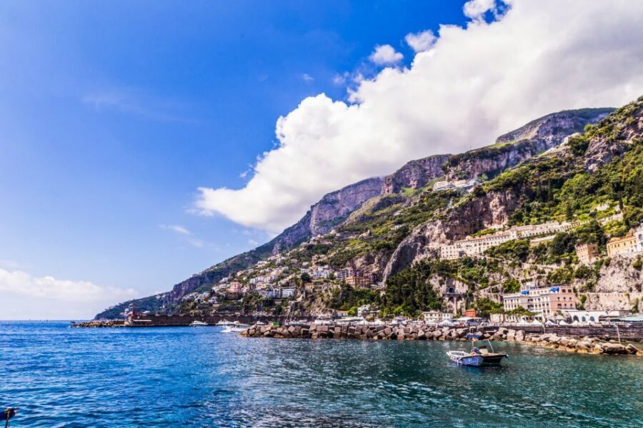 Naples: Boat Tour to Positano, Amalfi and Ravello - Torre del Greco to Sorrento: the sailing intro with Vesuvius in view