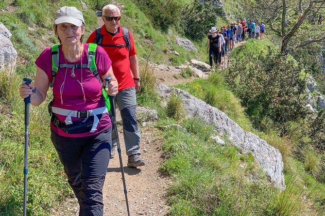Path of the Gods Private Hiking Tour from Agerola - How hard is this hike, and what to pack for Amalfi Coast weather