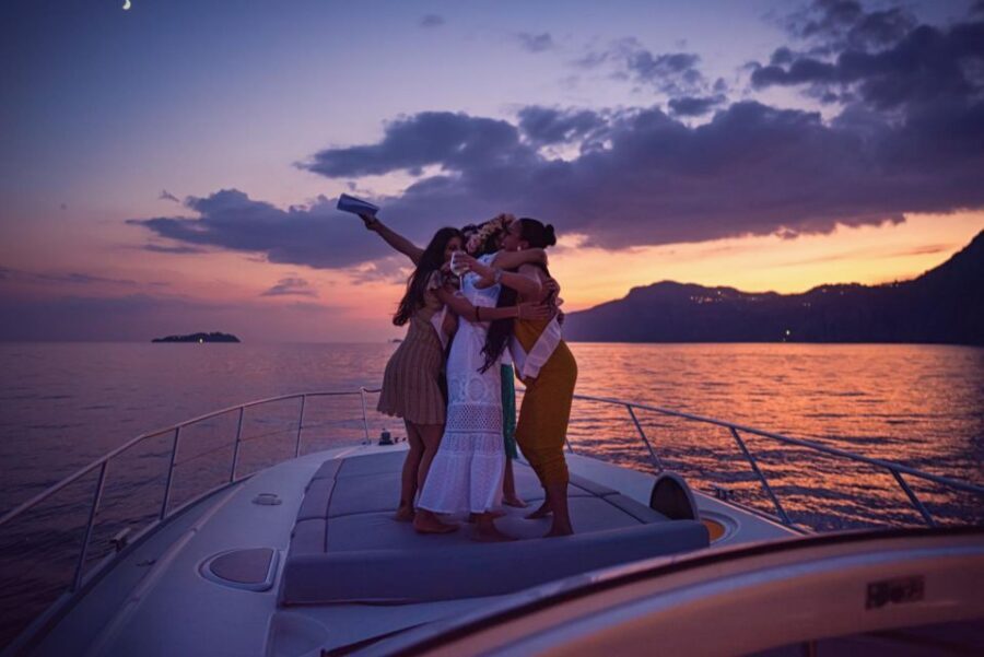 Positano: Shared Sunset Cruise - Sunset on the Amalfi Coast, Seen Like a Postcard