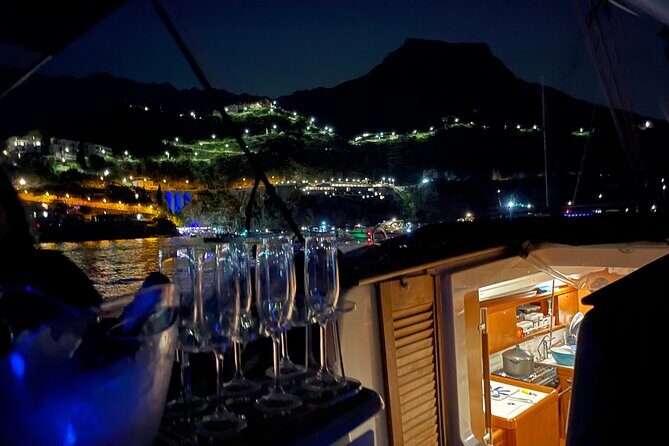 Private boat tour of the Amalfi coast or Capri - Salerno start point: you’ll be on the water fast