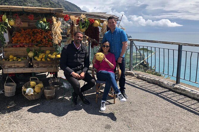 Private Luxury Minivan Full-Day Amalfi Coast Driving Tour - Positano: shopping lanes, sea views, and one focused hour