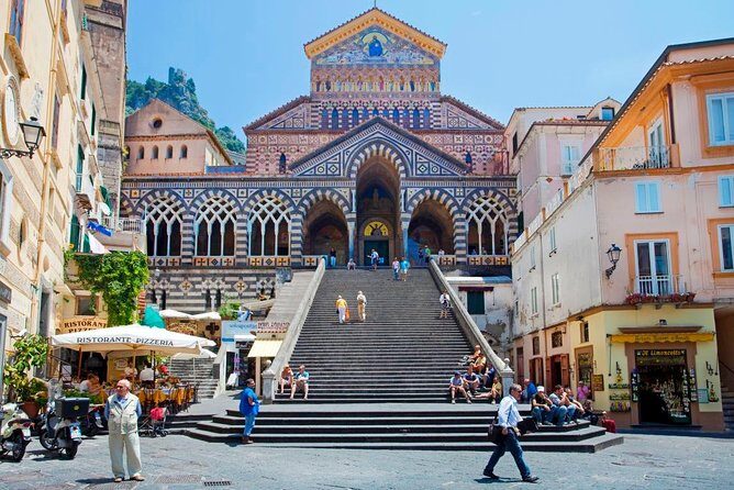 Scenic Amalfi Coast Drive: Guided Shared Day Trip from Sorrento - The Amalfi Coast Day Trip in 6 Quick Notes