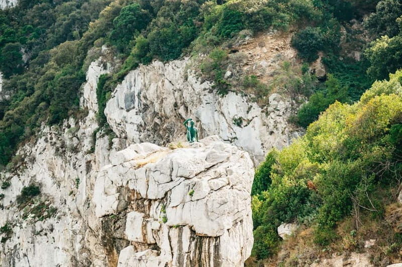 Sorrento: Coast and Capri Boat Trip with Limoncello Tasting - Six hours of free time on Capri: how to use it well