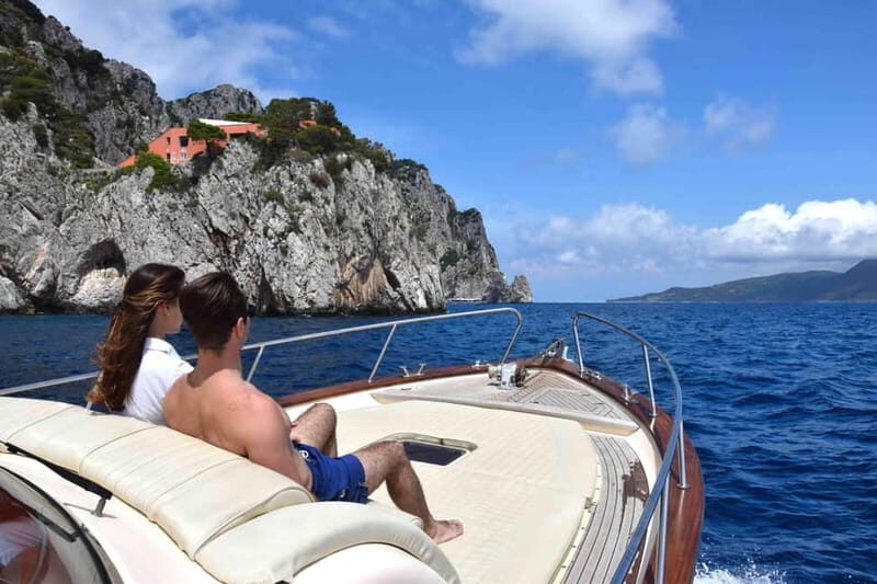 Sorrento: Positano & Amalfi Coast Small-Group Boat Tour - Amalfi town: 75 minutes of first-timer pacing