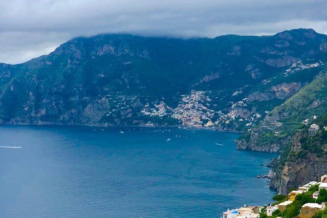 The Godfather of the Amalfi Coast - Entering The Amalfi Coast In Comfort (Not Crammed)