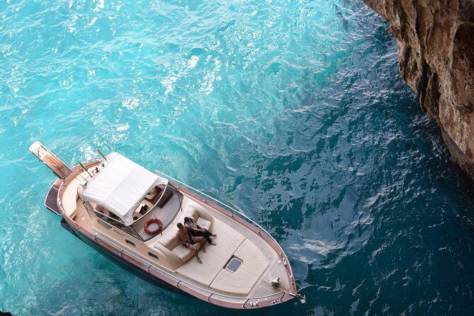 Very Small Group Capri Boat Excursion with Transfer from Positano - Capri island time: 3–4 hours for La Piazzetta and how to use it well